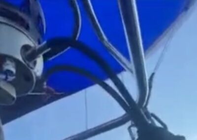 Le brûleur pendant le gonflage de la montgolfière