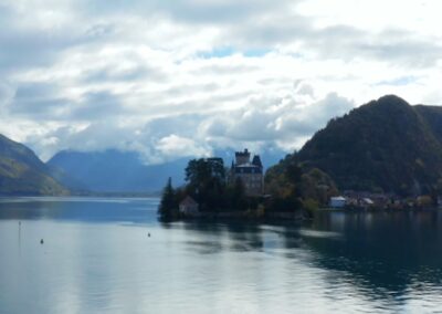 Le château de Duingt sur le lac d'Annecy